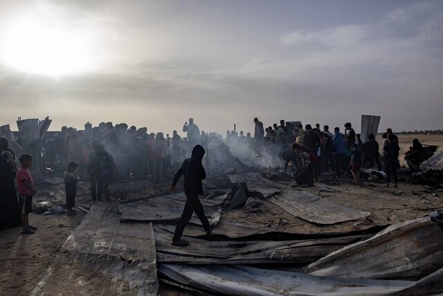 نیویورک تایمز: بمب های نقطه زن آمریکایی جان مردم غزه را می گیرد
