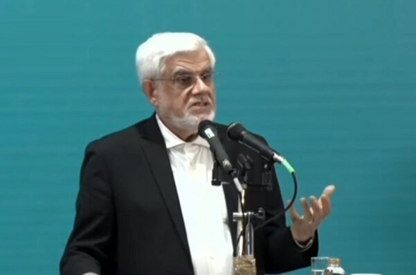 حل مشکلات عارف: برای حل مشکلات کشور پیشنهاد عملی ارائه دهید